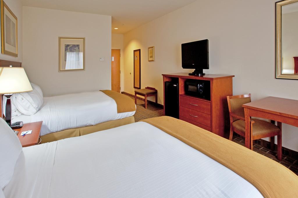Holiday Inn Express & Suites - Hardeeville-Hilton Head By Ihg Quarto foto